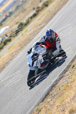 media/Oct-15-2023-TrackXperience (Sun) [[85198ff50b]]/Group 3/session 4 turn 3/